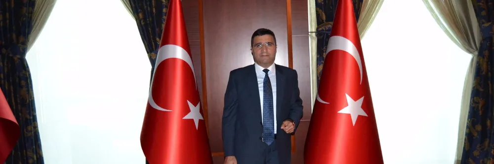 Eğitime Adanmış Bir Ömür: Ahmet Balıbey’den Öğretmenler Günü Mesajı