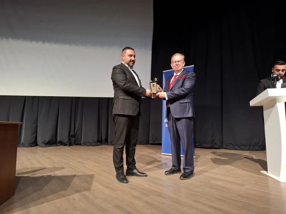 Elazığ’da “Ateş Çemberinde Türkiye” Konferansına Yoğun İlgi: Doç. Dr. Cihat Yaycı’dan Güçlü Mesajlar!