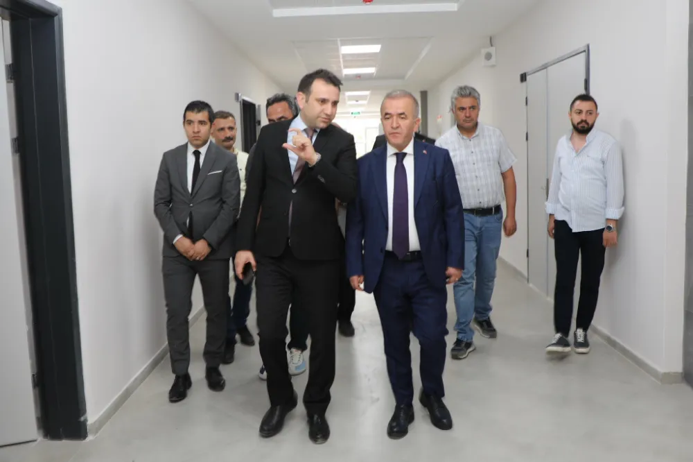 Elazığ’da Eğitimde Yeni Dönem: Vali Hatipoğlu İbrahim Taşel Ortaokulu