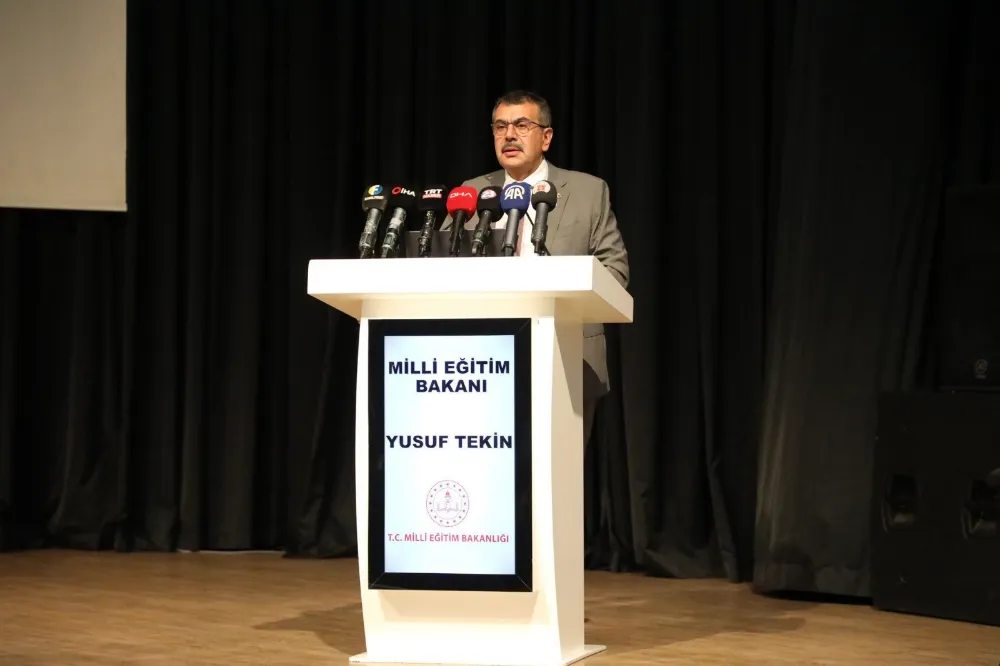 Bakan Tekin: “Din Eğitimi, Çağın İhtiyaçlarına Uygun Hale Gelmeli”