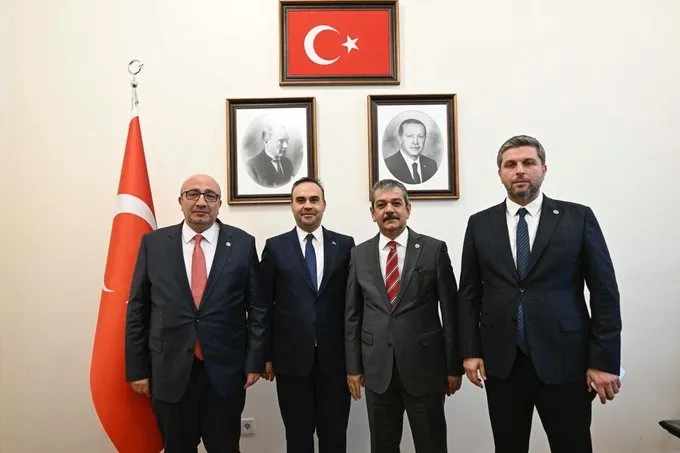 Elazığ Milletvekillerinden Sanayi ve Teknoloji Bakanı Kacır’a Ziyaret