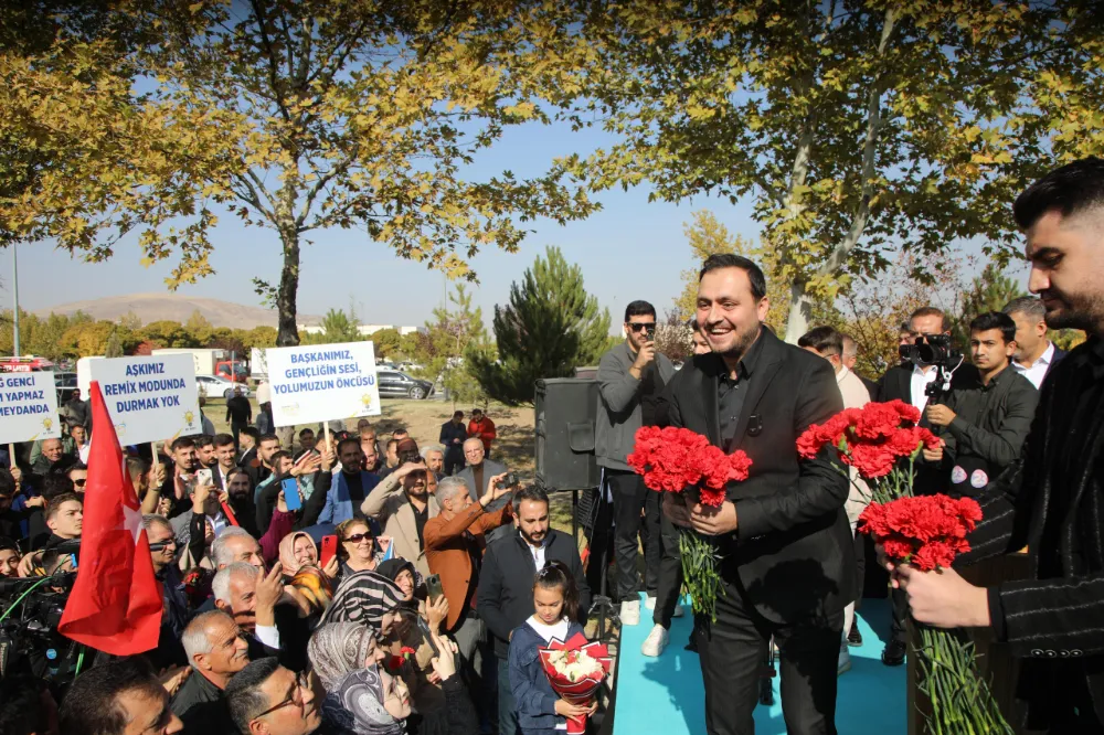 AK Parti Elazığ İl Başkanı İbrahim Sencer Selmanoğlu Coşkuyla Karşılandı