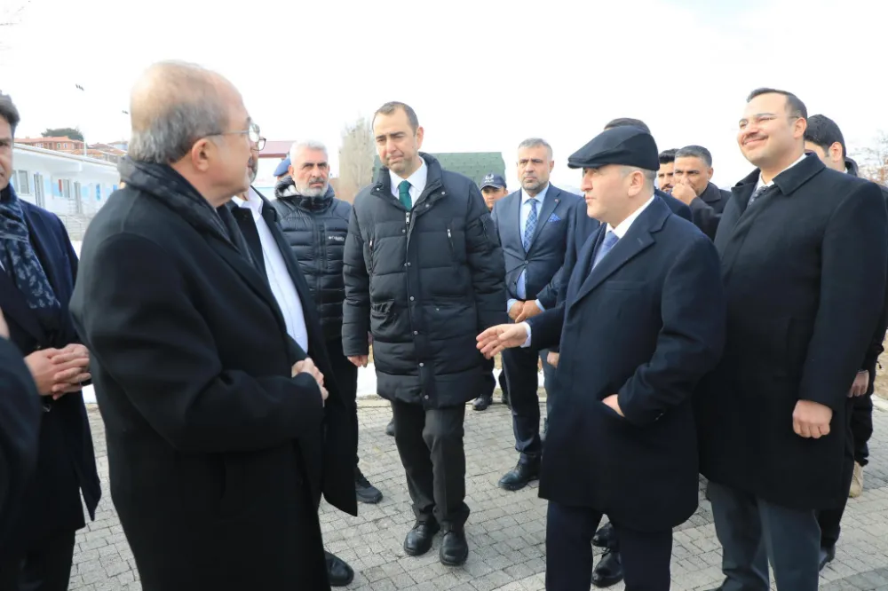 Hazar Gölü’nde Dev Yatırım: Bölgeyi Geleceğe Taşıyacak Büyük Plan!