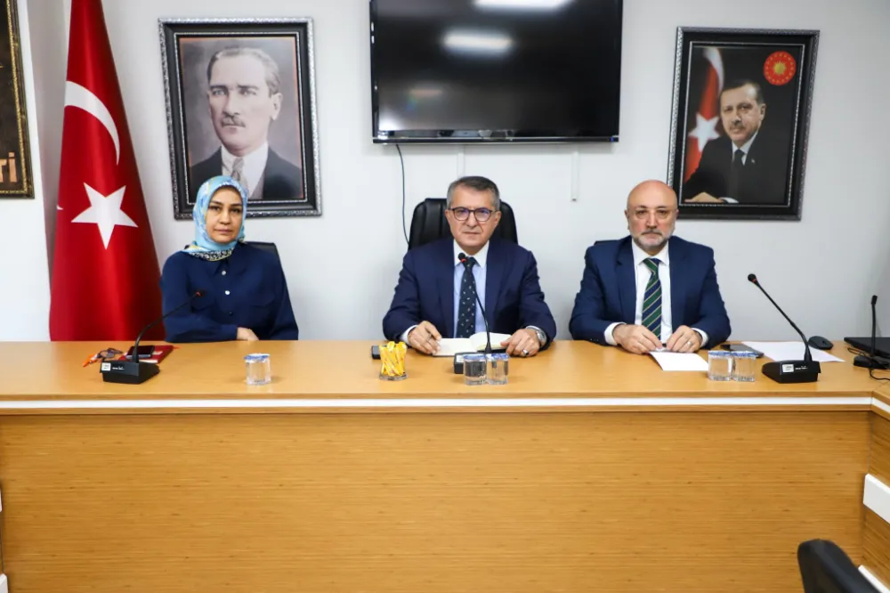 Ömer Serdar Başkanlığında Afyonkarahisar ve Uşak Bölge Toplantısı Gerçekleştirildi