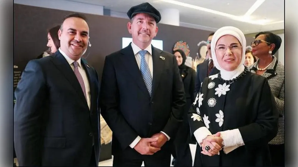 New York’taki “Anadoludakiler” sergisinde Elazığ’ın 8 köşe şapkası ilgi odağı oldu